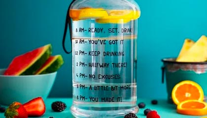 九游娱乐app下载-C罗在训练中完成倒钩技惊四座，c罗倒钩什么水平