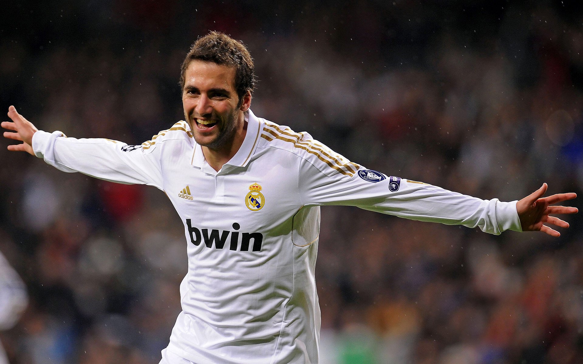 足球商业：英超俱乐部如何吸引更多赞助商？，英超联赛赞助商有哪些